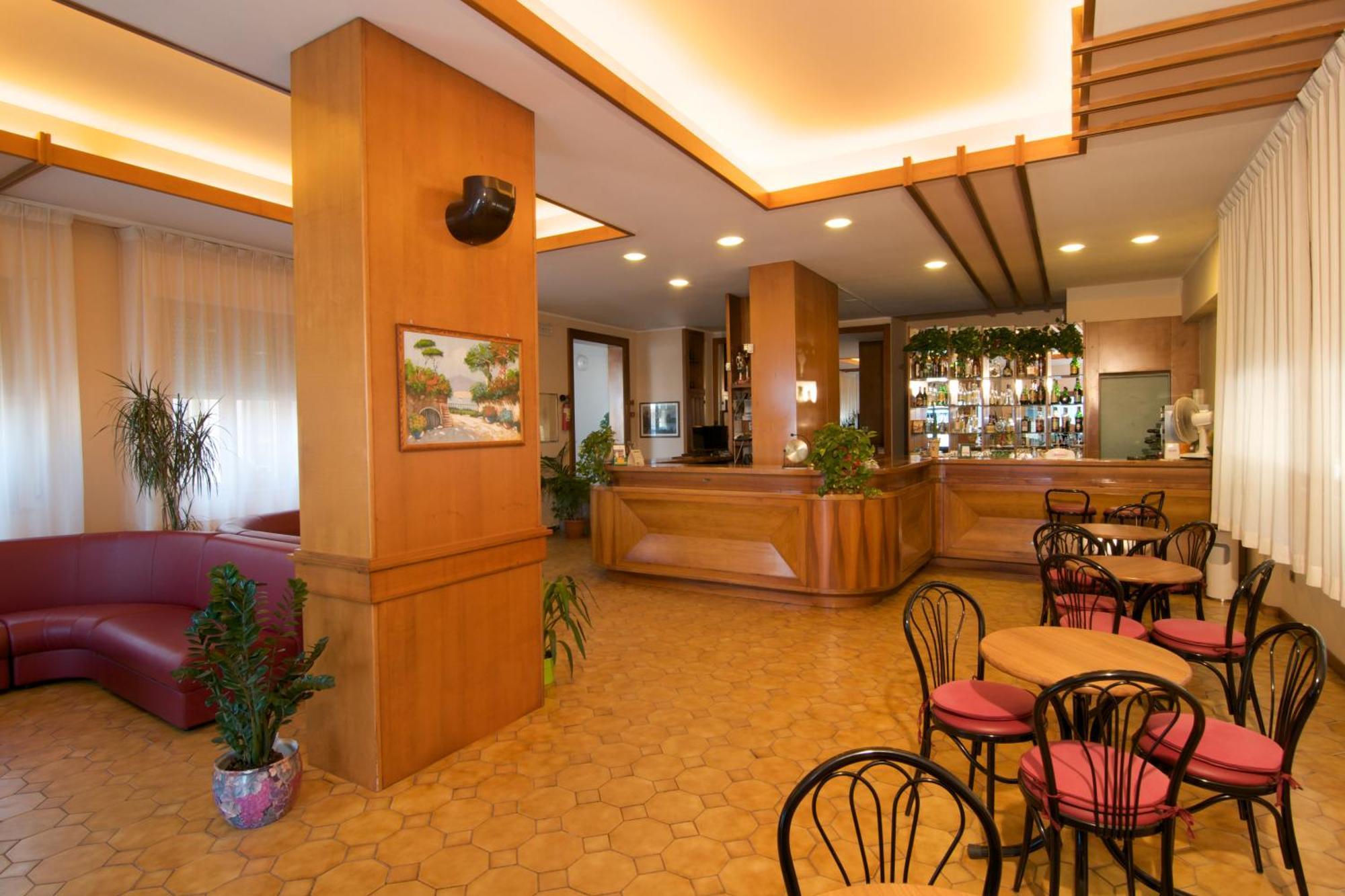 Hotel Velus Civitanova Marche Zewnętrze zdjęcie