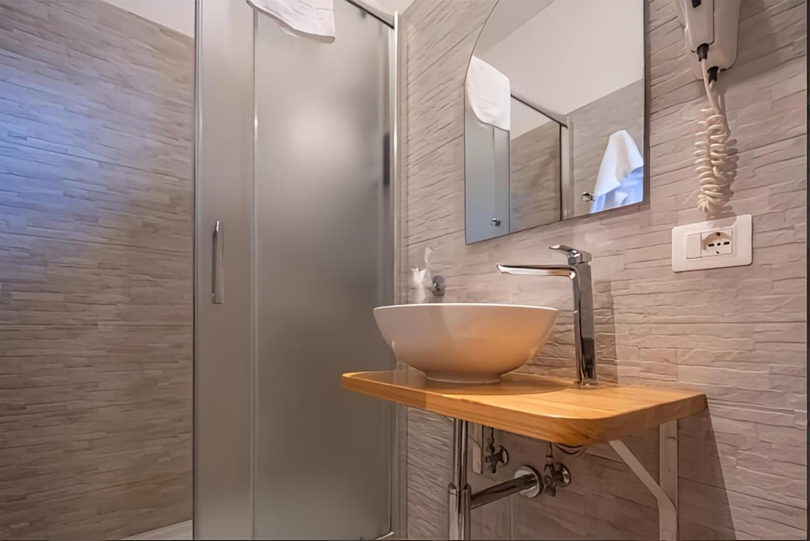 Hotel Velus Civitanova Marche Zewnętrze zdjęcie
